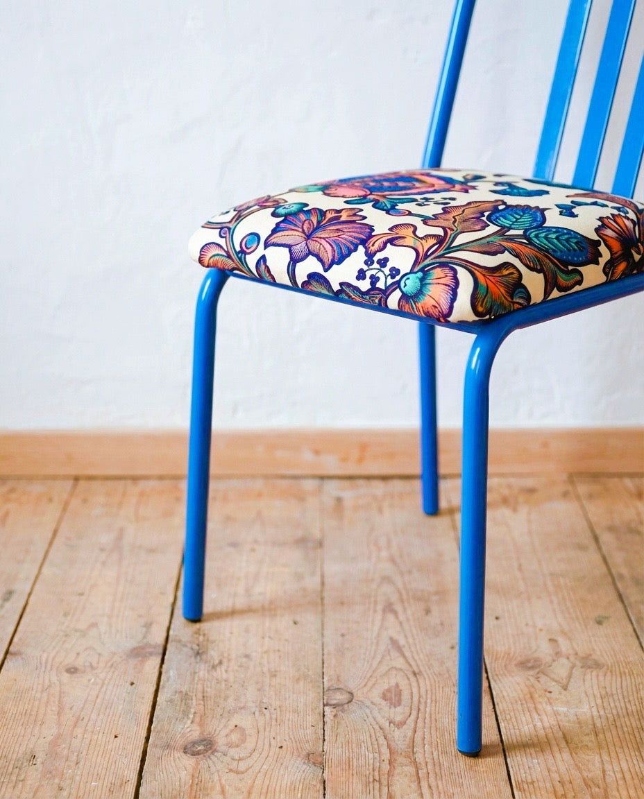 Chaises vintage revisitées – pièce unique Machao (10 dispo)