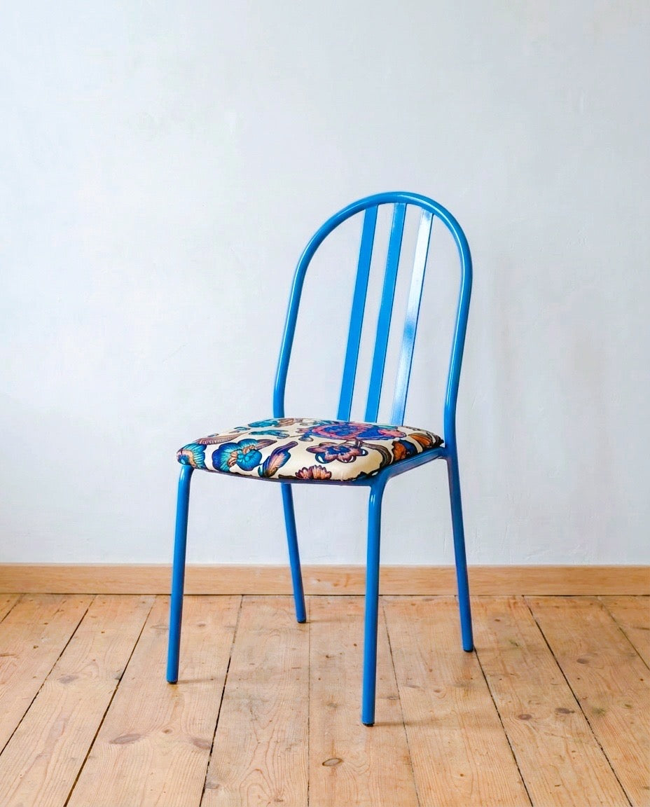 Chaises vintage revisitées – pièce unique Machao (10 dispo)