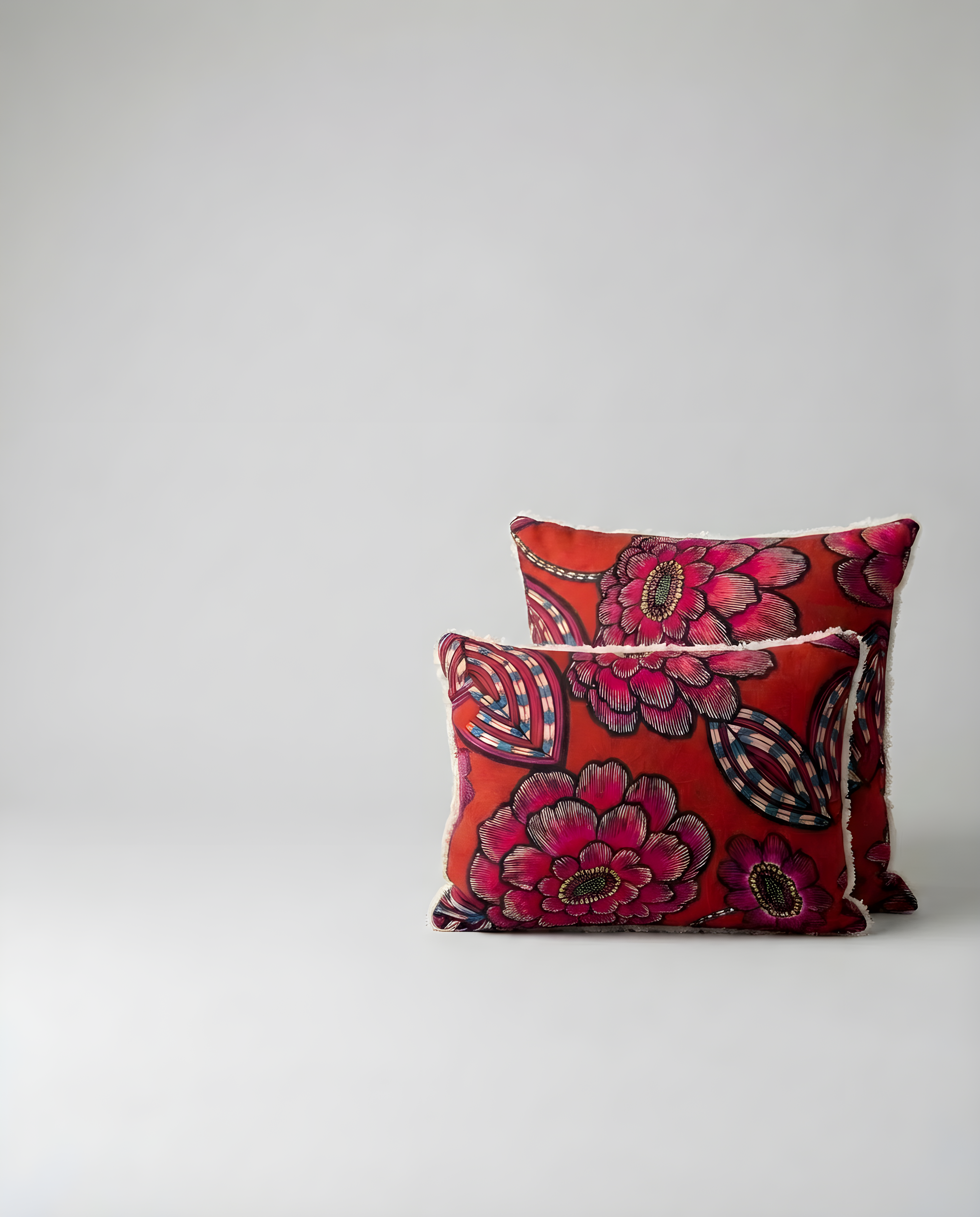 Coussins handmade - Tissu Thevenon Aline fond rouge